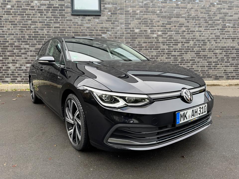 VW Golf 8 Diesel Automatik bei AutoHoss Hemer — Gebraucht