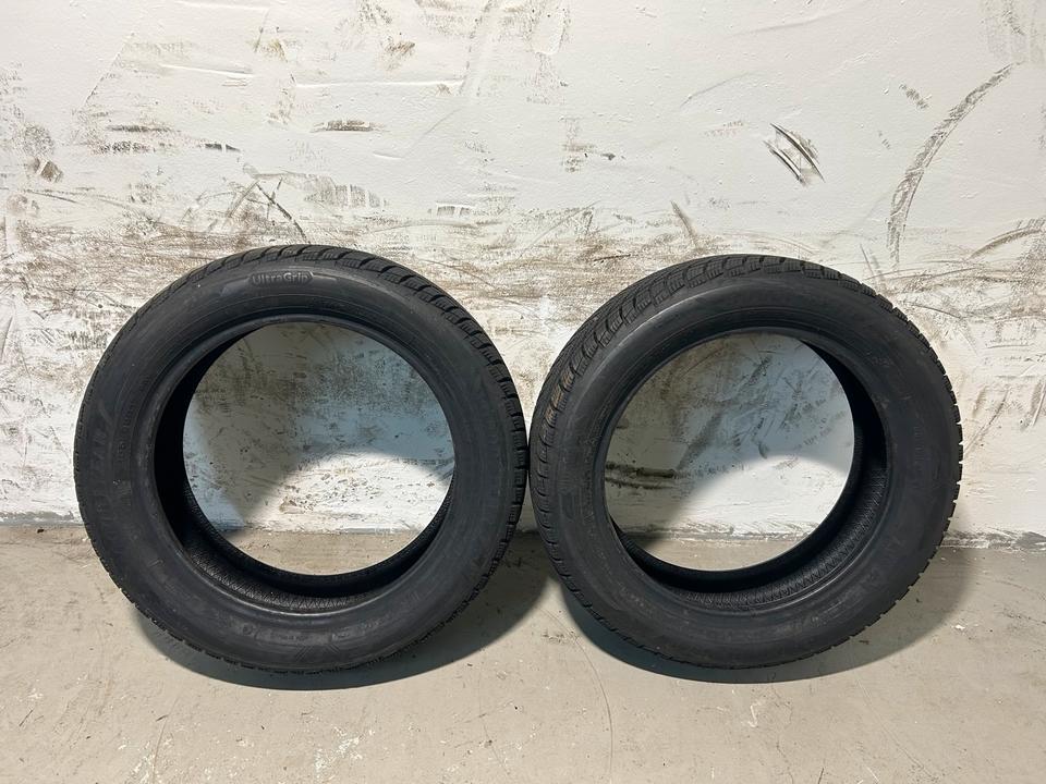 2x Goodyear UltraGrip Performance 3 Winterreifen 205/55 R17 95V