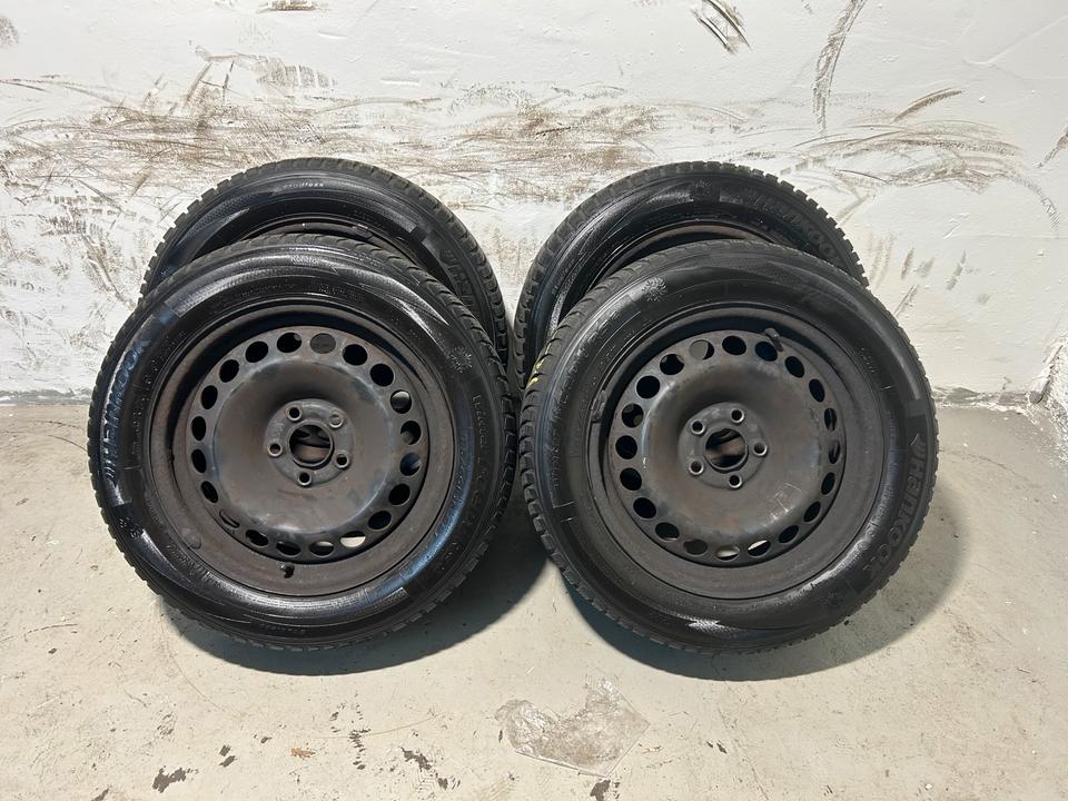 Winterräder auf Stahlfelgen – 185/60 R15 88T – 5×100 Winter