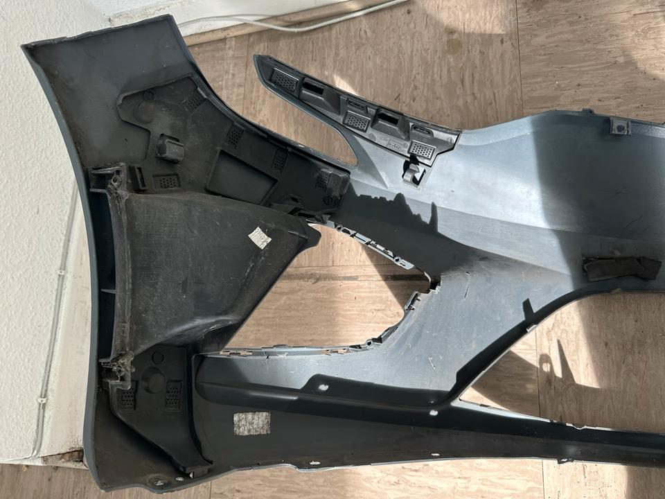 Original Renault Clio Stoßstange vorne 620221350R