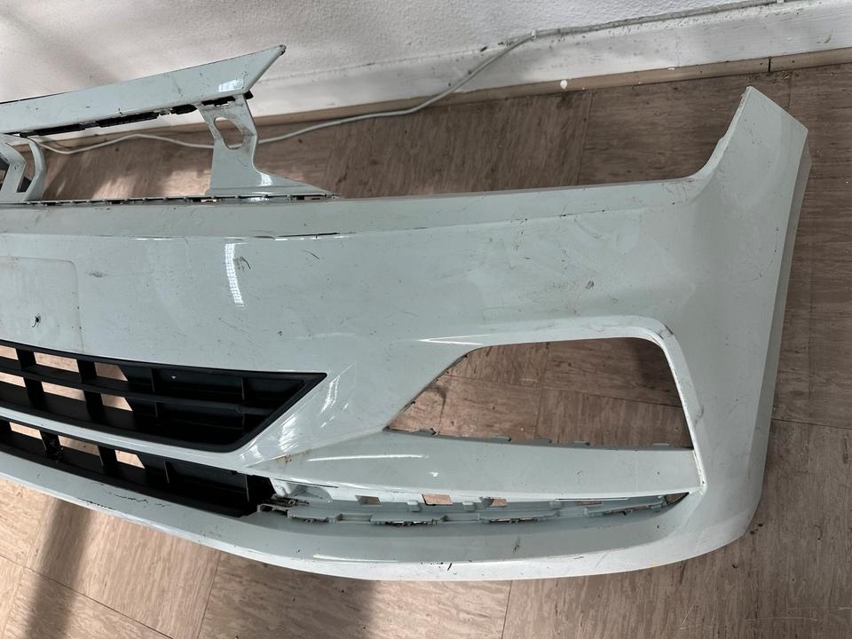 Original VW Polo Stoßstange vorne 2G0807221C
