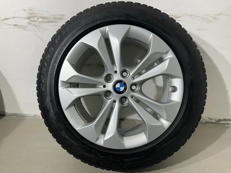 Org. BMW X1/X2 17 Zoll Alu mit Pirelli Winterreifen 225/55 R17