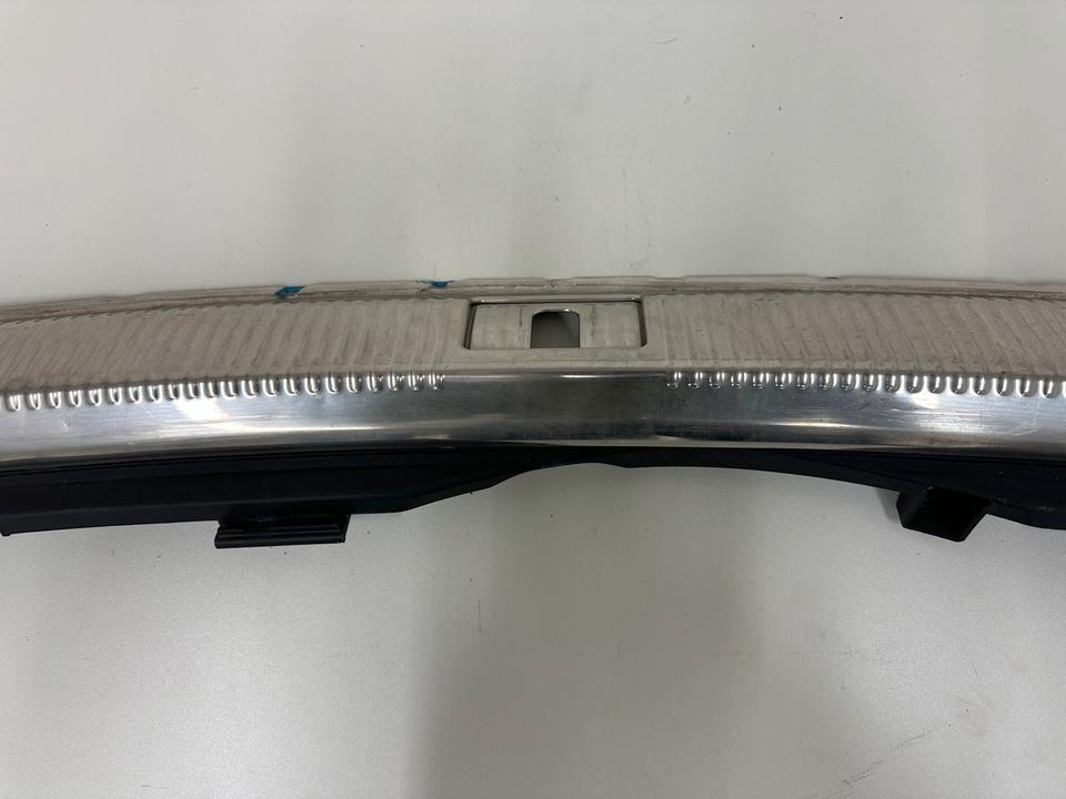 Original Audi A6 4G C7 Ladekantenabdeckung 4G9864483