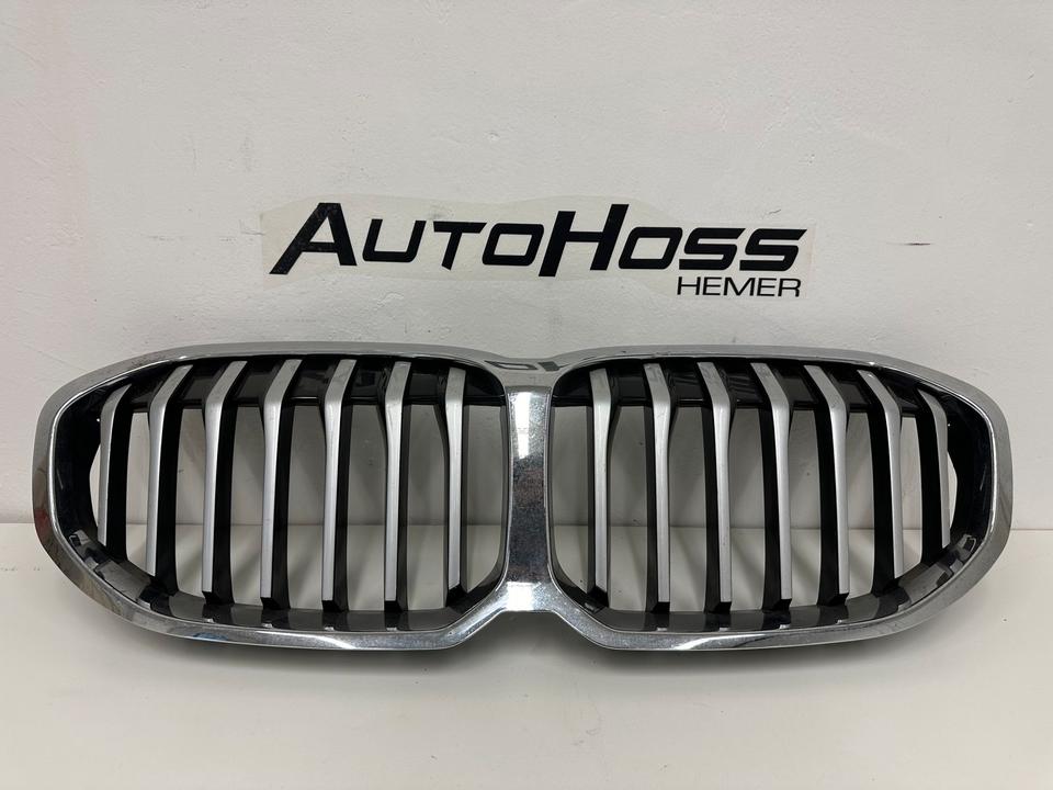 Original BMW 1er F40 Kühlergrill Chrom 7450957 / 7450959