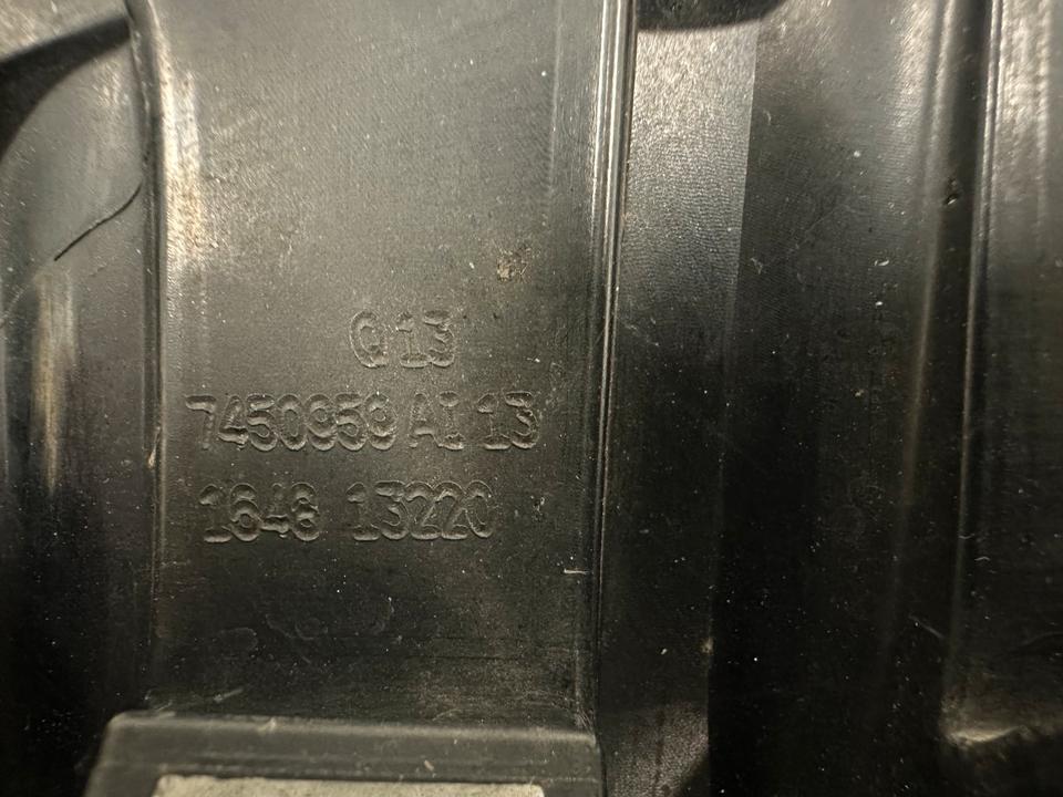 Original BMW 1er F40 Kühlergrill Chrom 7450957 / 7450959
