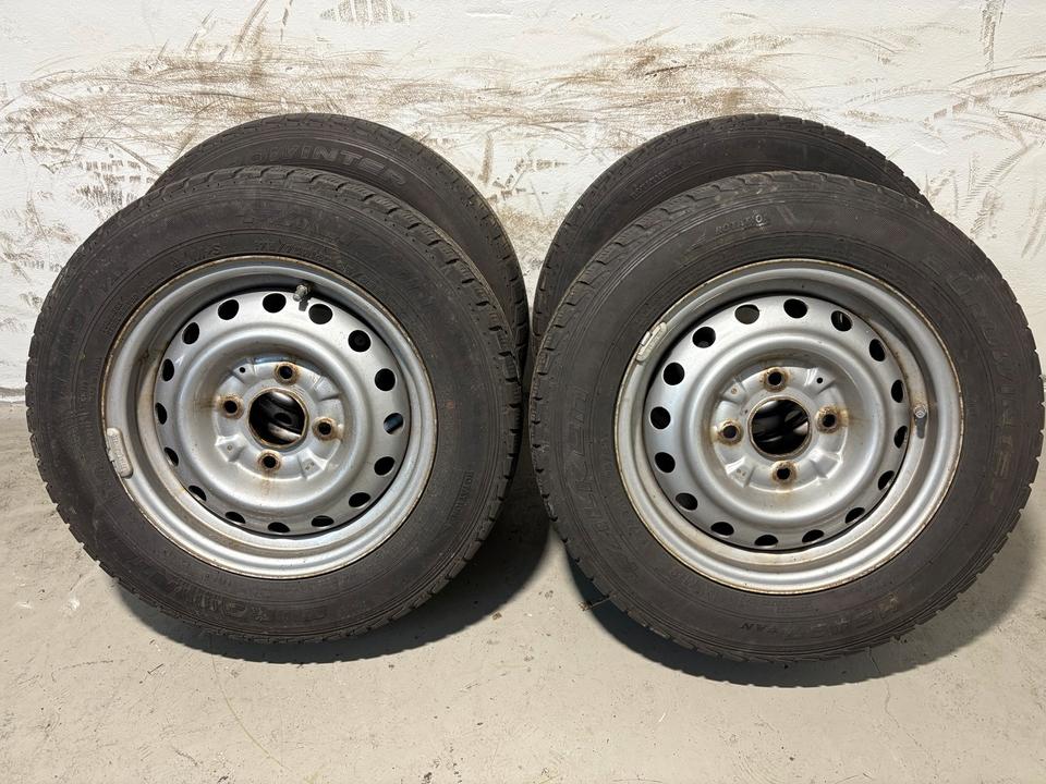Nissan Dacia Citroën 175/70 R14C 95/93T Winterräder
