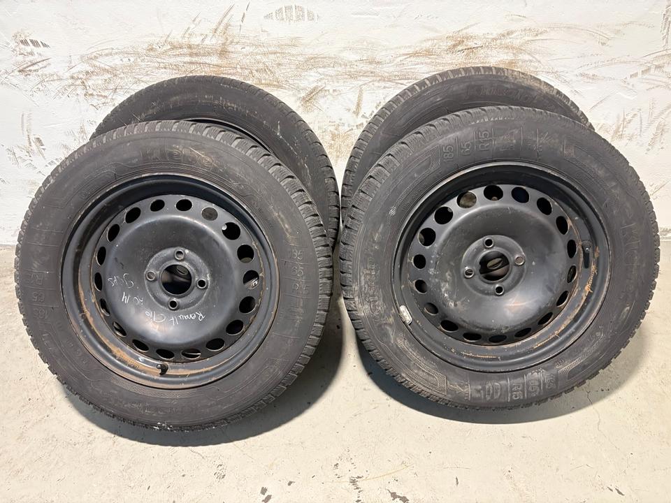 4x Stahlfelgen 185/65 R15 88T Winterreifen