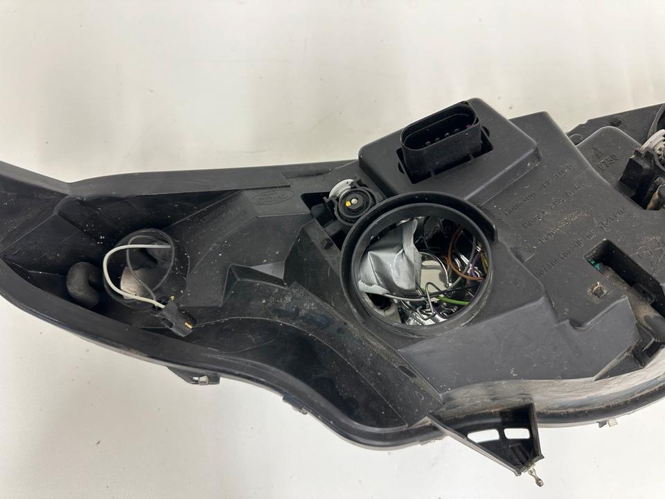 Original Ford B-Max Scheinwerfer links AV11-13W030-XX 46150748