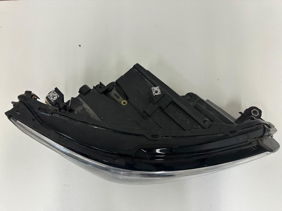Original VW Golf 8 Scheinwerfer rechts 5H1941006