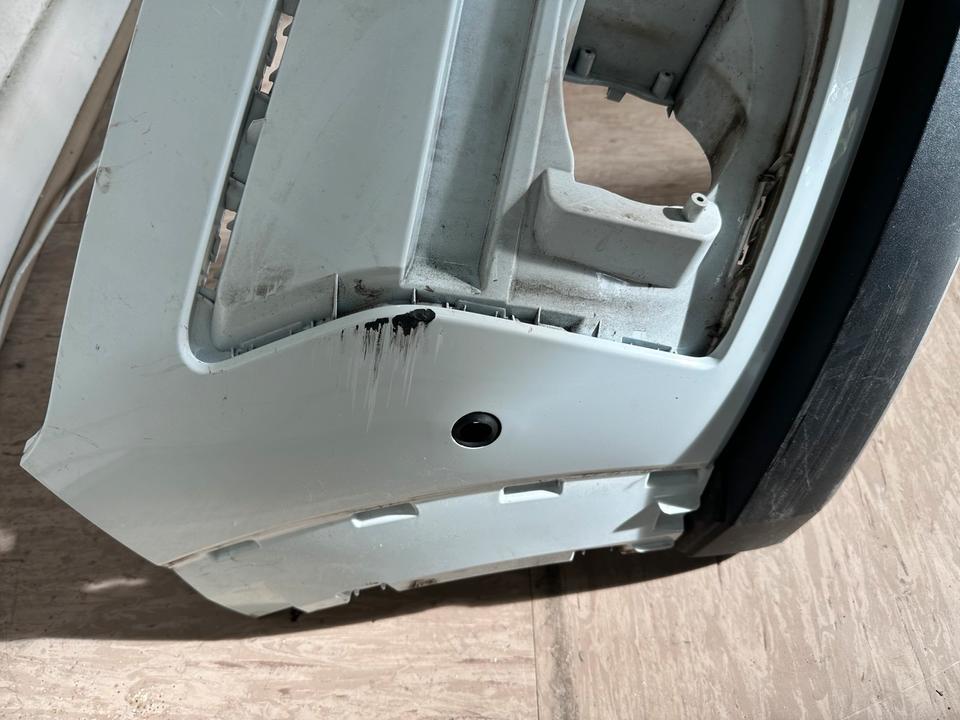 Original Dacia Sandero 3 III Stoßstange vorne 620228861R