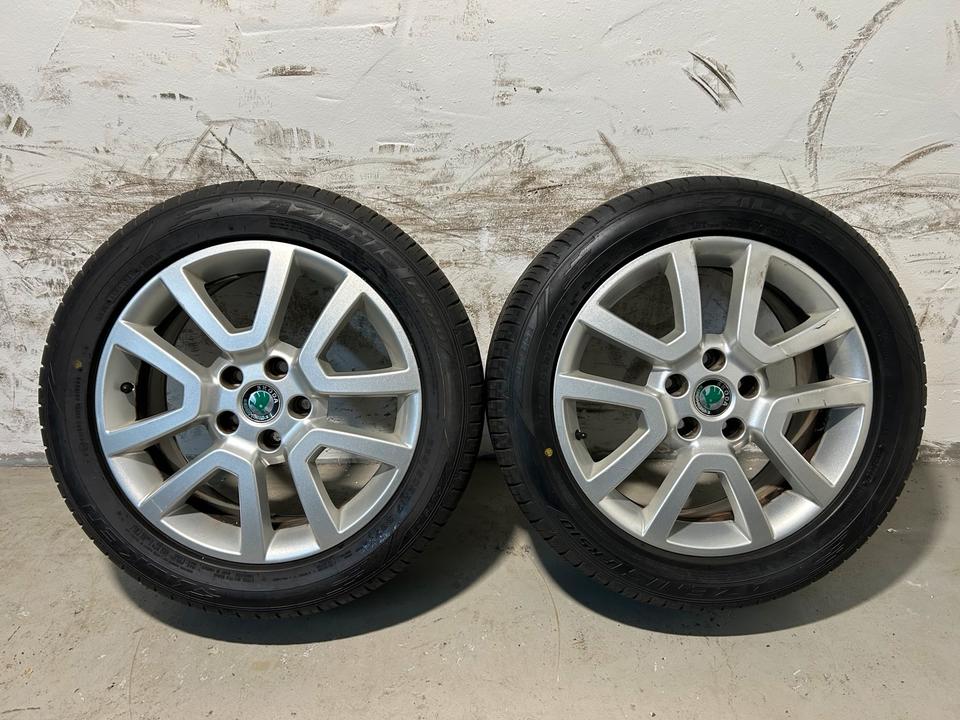 Skoda Sommerräder 225/50 R17 94W 98Y – Alufelgen