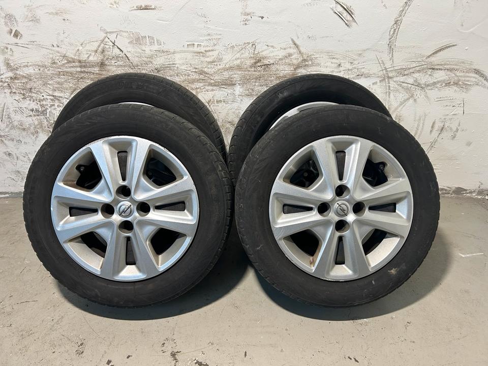 Opel Stahlfelgen Winterräder 185/65 R15 88T –Firestone Winterhawk