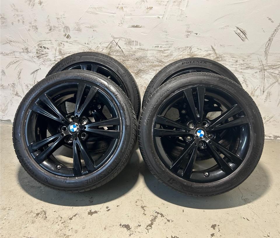 Original BMW Alufelgen Sommerräder 225/45 R17 94Y – Bridgestone