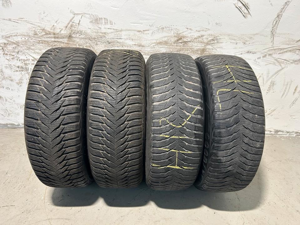 BMW 1er F20 F21 195/55 R16 87H Goodyear Winterräder
