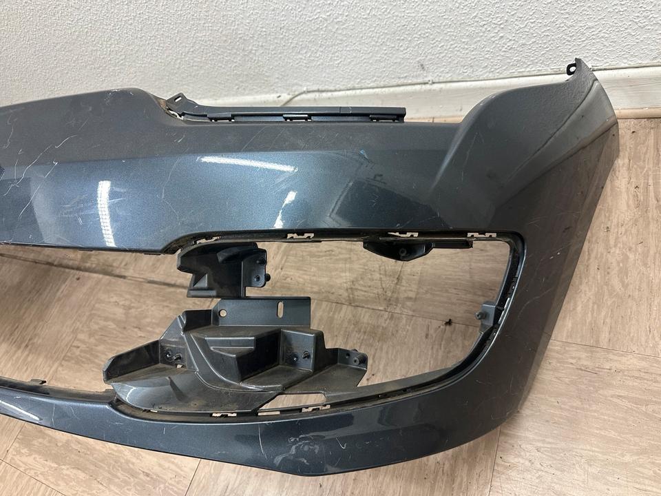 Renault Mégane Stoßstange vorne 620220055R